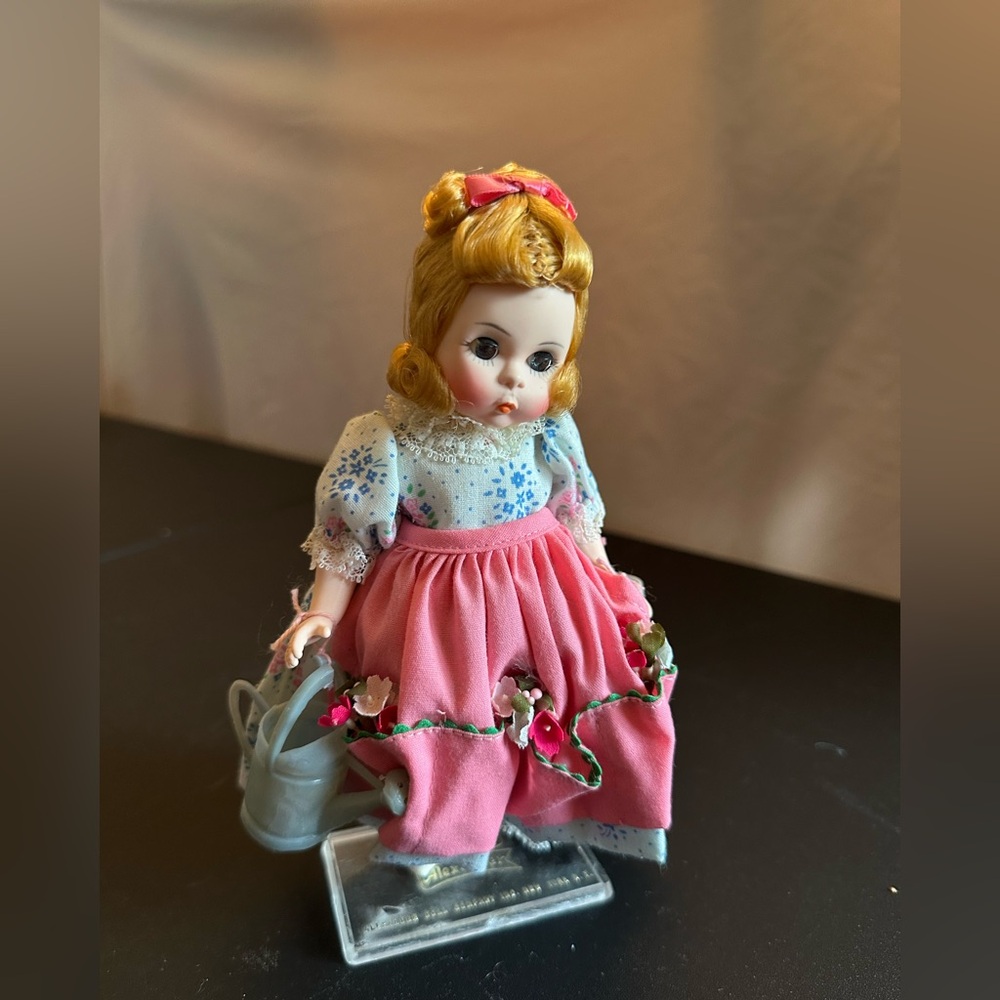 MADAME ALEXANDER Vintage 8” “Mary Mary” Pink Blue Doll Watering Can
